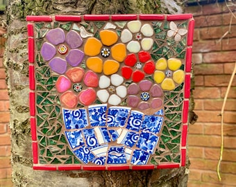 Art de la mosaïque, plaque murale de jardin, décoration de jardin, mosaïque de fleurs, art de jardin, cadeau fait main pour le jardin, cadeau unique pour elle, cadeau de fête des mères