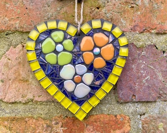 Mosaic heart, mosaic art, mosaic for garden wall, cottage decor,garden mosaic, wall art, garden decor, home decor