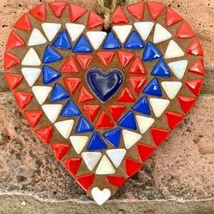 Mosaik Herz Wandkunst: Rot, Weiß & Blau Gartendekoration