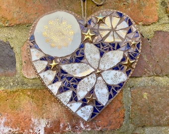 Broken china mosaic, heart mosaic, garden heart, garden decor, wedding anniversary heart gift, mosaic art, Mother’s Day gift, kitchen decor