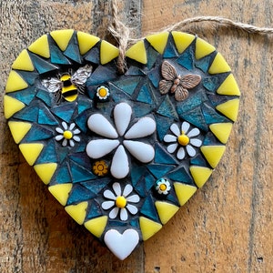 Mosaic heart, mosaic art, mosaic for garden wall, cottage decor,garden mosaic, wall art, garden decor, home decor image 4