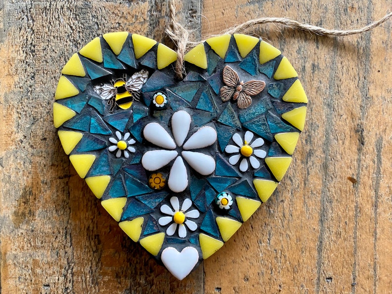 Coeur en mosaïque, art de la mosaïque, mosaïque pour mur de jardin, décoration de chalet, mosaïque de jardin, art mural, décoration de jardin, décoration d'intérieur image 4