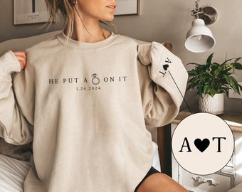 Minimalist Bride to Be Sweatshirt, Custom Engaged Crewneck, He Put a Ring on It, Personalized Future Mrs Shirt, Bride to Be Gift, Fiancée