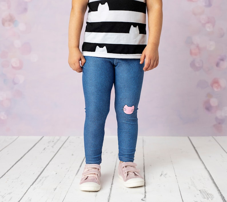 Leggings inspirés d'une maison de poupée Gabby, pantalon Gabby Cat de Gabby Dollhouse, cadeau d'anniversaire pour tout-petit et fille, déguisement, anniversaire de chat image 2