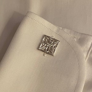 スターリングシルバー ケルト カフスボタン - スーツアクセサリー - ケルトジュエリー - 男性へのギフト
