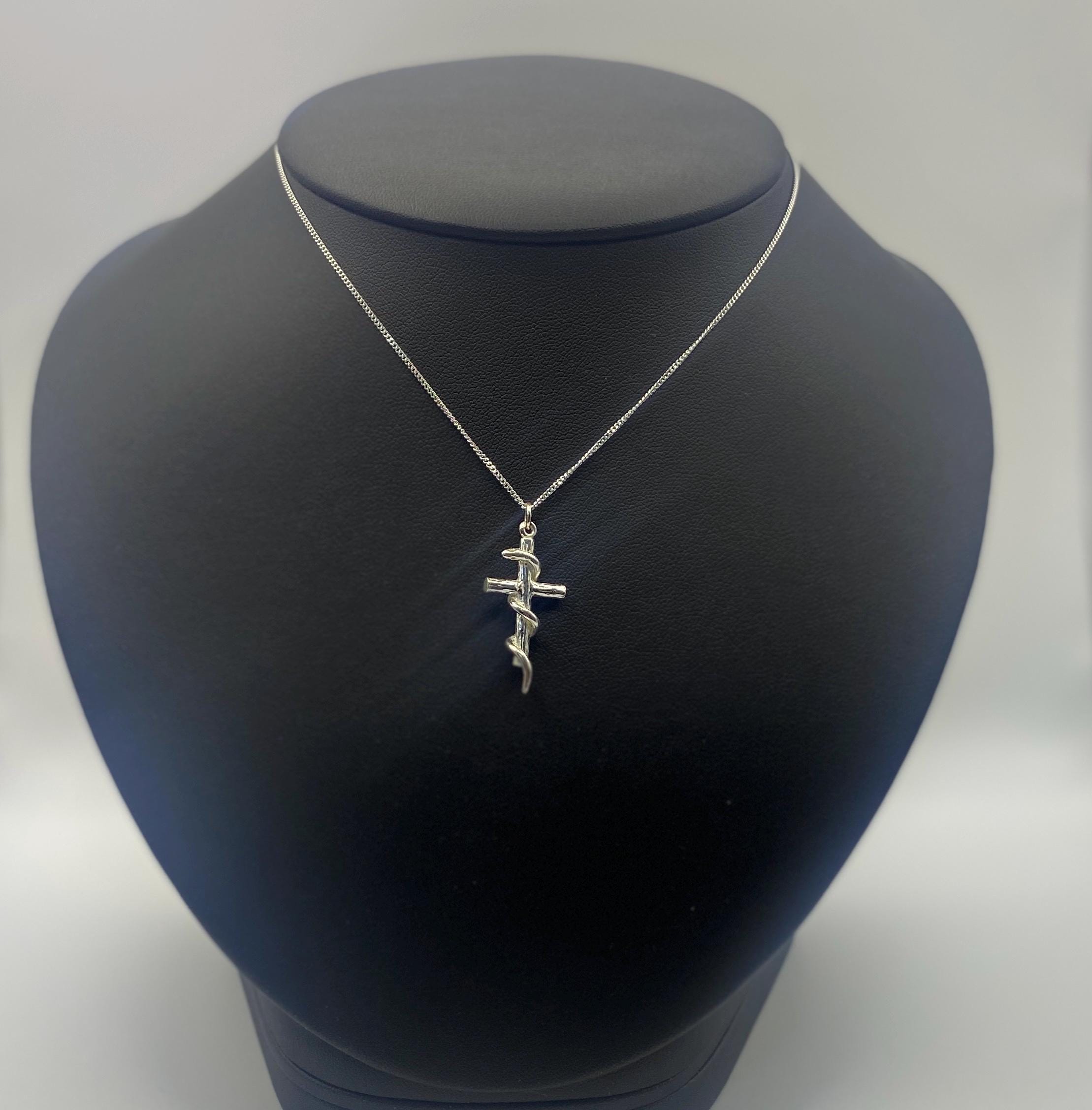 Cadena De Serpiente De Plata De Ley 925, Collar Crucifijo