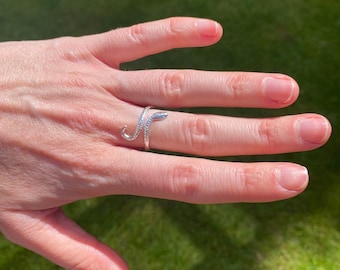 Snake Ring made from Sterling Silver - Gothic jewellery - Adjustable ring size
