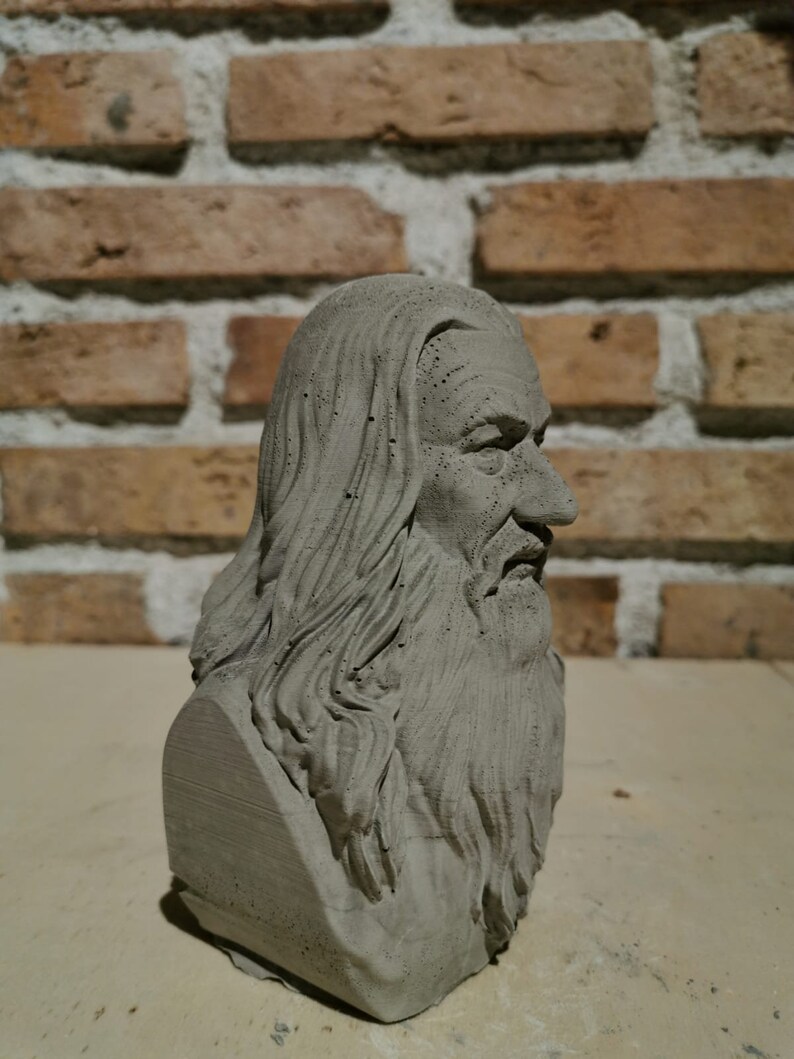 gandalf statue