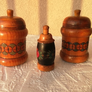 Set of three vintage handmade wooden pieces - one solt shaker and two spice jars , rare, gift, collection, 1970s, hand painted,