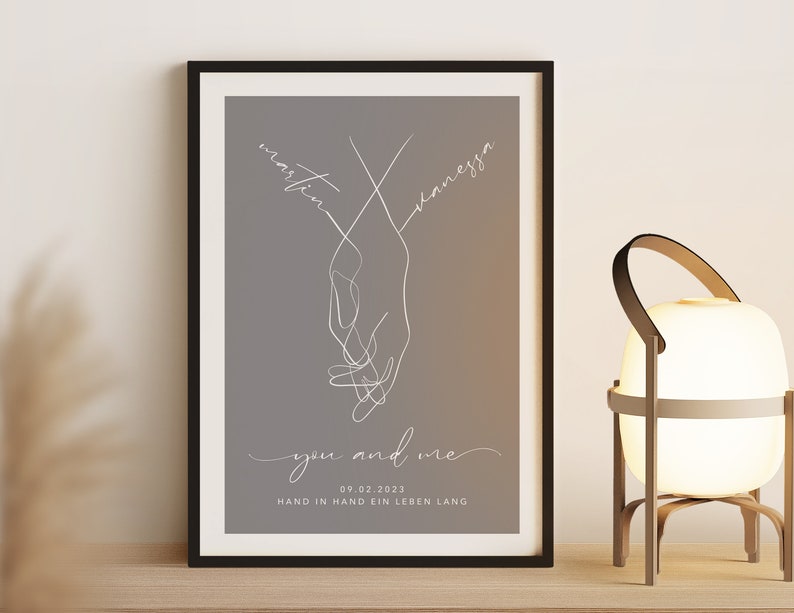 Hochzeitsgeschenk personalisiert mit Namen Datum Hochzeitsbild Hand in Hand Brautpaar Jahrestag Valentinstag Hochzeitstag JGA Bild 6