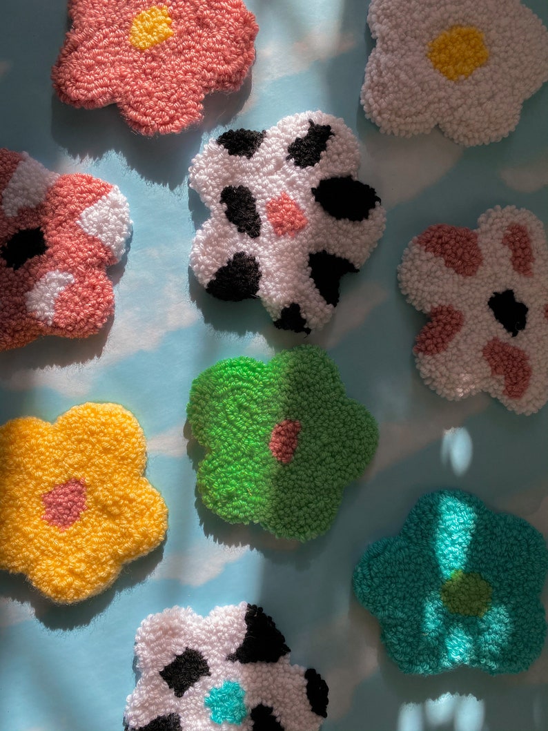 Custom Flower Rug Coaster / Wall Hanging Hand Tufted Rug Etsy