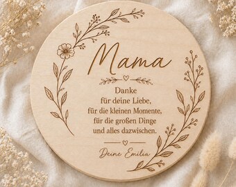 Personalized wooden sign for Mom, round sign with floral motif, gift for Mom, Mother's Day gift