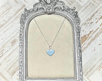 Collar con colgante de corazón en plata de ley