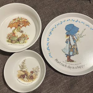 Holly Hobbie vintage children’s dishware bowls and plate, 3 pieces, American Greetings, melamine plastic