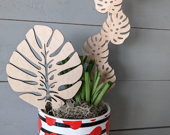 Monstera Leaf Trellis SVG File | Laser Ready | Digital Download for Garden Plant Stake