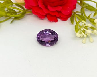 Facettierter Amethyst Quarz Edelstein: Handgefertigter ovaler Stein (18.30x14.10 mm, 18.20 Carat
