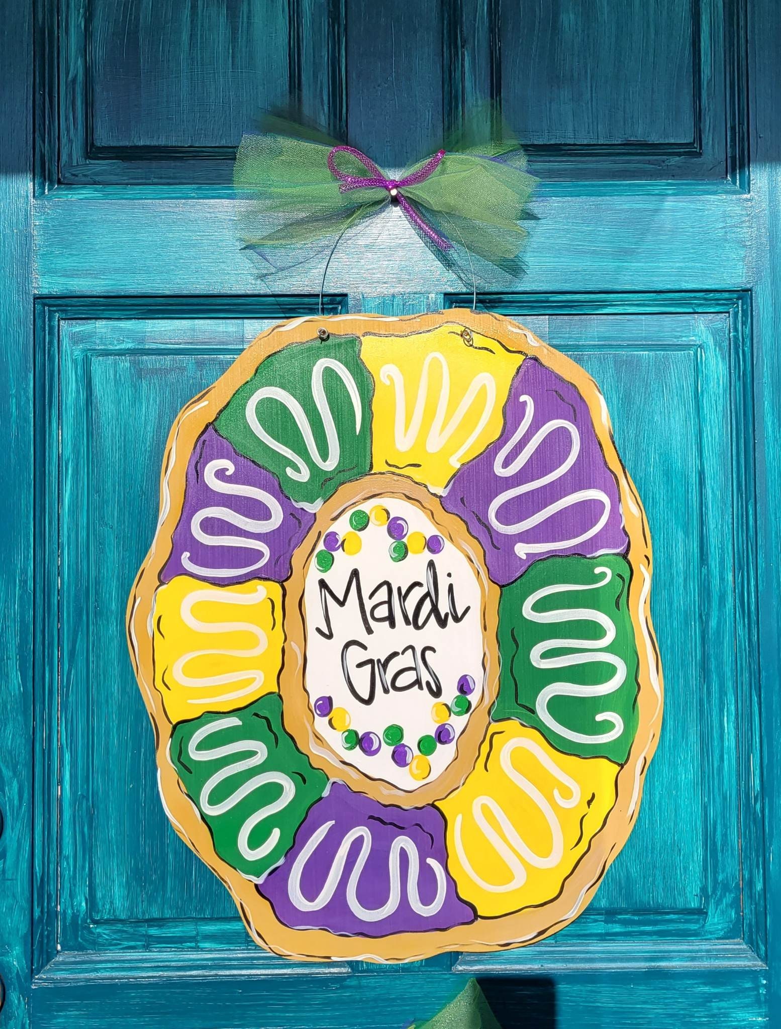 Home Malone Door Hanger: Bright King Cake