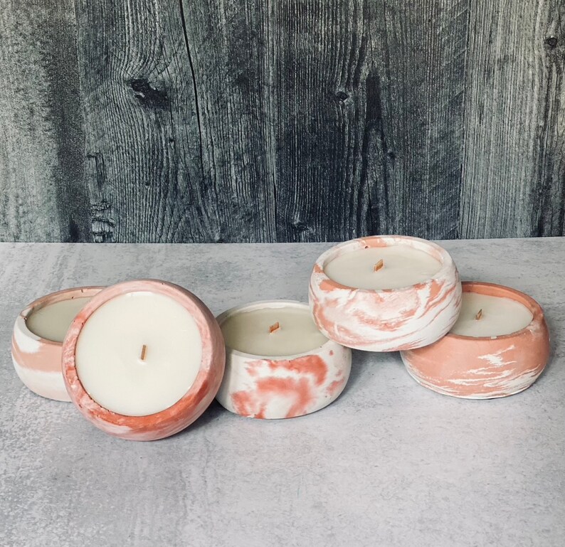 Southwestern Red-White Swirl Concrete Candle Wood Wick Cement Custom Housewarming Gift Decor Gold Reusable Soy Scented image 4