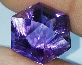 Forma heptágono/Para joyería/Amatista talla araña/Uso en anillos/Amatista AAA+ para joyería/Amatista heptágono/Amatista heptágono/Amatista natural