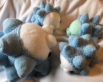 Peluche Amigurumi Chibi Ice Bug Monster Snom, listo para enviar