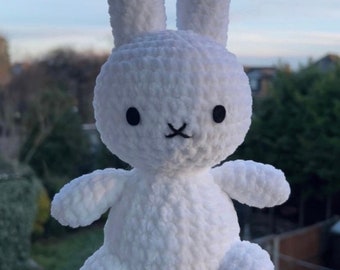 Bunny Rabbit Amigurumi Crochet Pattern [PDF PATTERN ONLY]