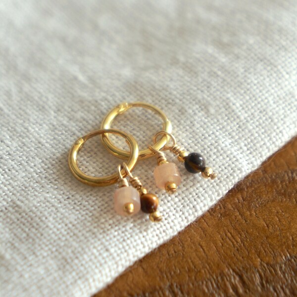 Orange moonstone and tiger eye earrings gold-plated - Gemstone earrings - Gold plated hoop earrings with moonstone and tiger eye beads