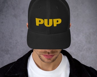Cachorro, gorra camionera