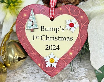Bump&#39;s 1st Christmas Tree Bauble Heart Decoration and Expectant Mum /Baby Shower Gift Heart Plaque/Sign