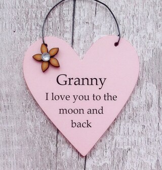 Tagliere Portauovo In Legno Di Hevea Mamma I Love You To The Moon And Back - 24x20x1,5 Cm - Regalo Per Pasqua