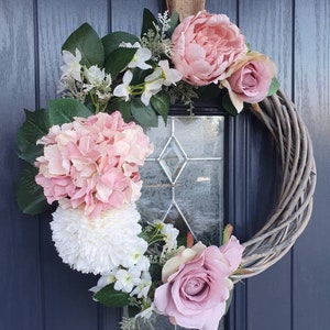 Pink and white 30 cm wreath