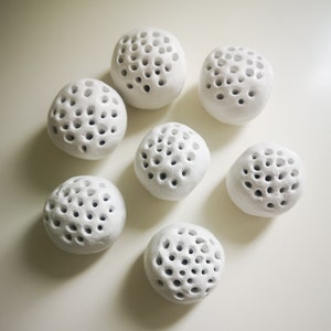 Bfogop Lotus Pod Flower Arrangement Vase, Ceramic Flower Pot, Ikebana