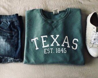 Texas Crew Neck Sweatshirt/ State Crew Neck Sweatshirt/ ComfortWash Sweatshirt/ Crewneck/ State/ Home State Sweatshirt/ Pullover/ Your State