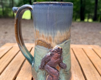 Big Foot Mug with UFO