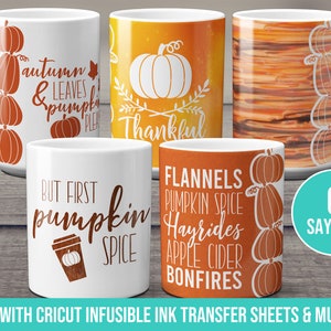 Peut inclure: Six tasses en céramique blanche avec différents motifs sur le thème de l'automne. Les motifs comprennent des citrouilles, des feuilles et du texte tel que "automne & citrouille", "reconnaissant", "mais d'abord la cannelle de citrouille", et "flanelles épices de citrouille balades en foin cidre de pomme feux de joie".