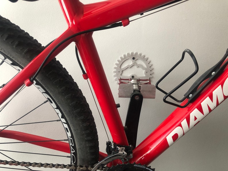 bike wall mount bracket