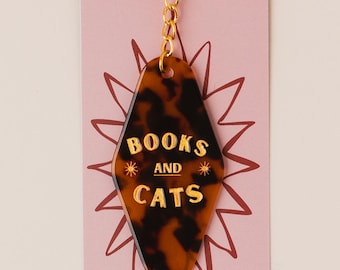 Books and Cats Tortoiseshell Motel Keyring, Book Lover Keychain, Reader Gift, Reading Gift, Bookworm Gift