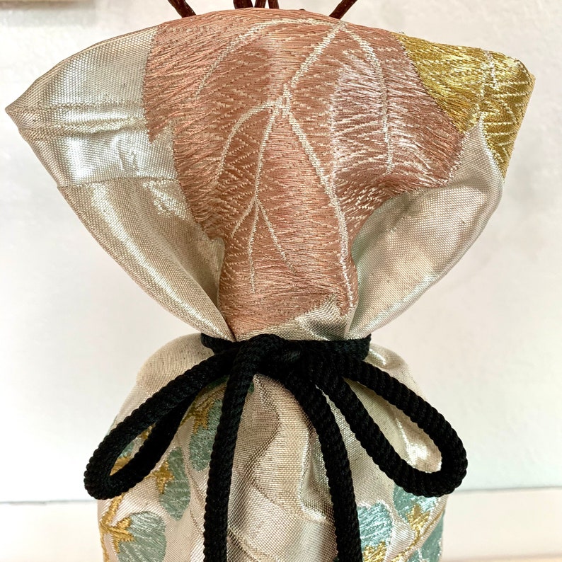 Gifts for Him Metallic Floral Obi Wine Covers Japanese Home decor Wine Bottle Centerpiece Gifts for Her Japanese Wine Bottle Cover