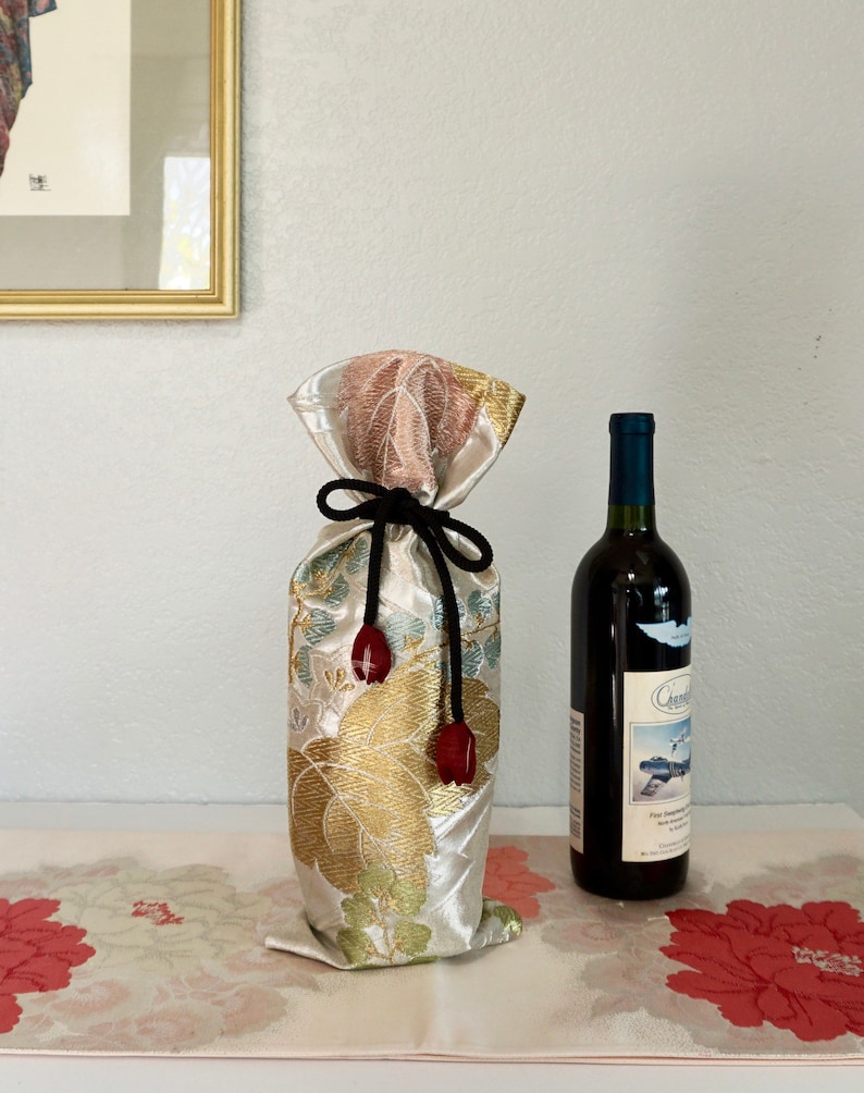 Gifts for Him Metallic Floral Obi Wine Covers Japanese Home decor Wine Bottle Centerpiece Gifts for Her Japanese Wine Bottle Cover