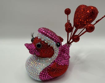 Pato tiburón deslumbrante con brillantes diamantes de imitación