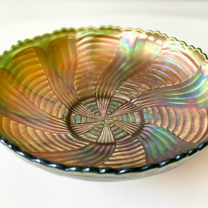 1910s Fenton Ribbon Tie Comet Green Carnival Glass Iridescent Luster 9” Bowl