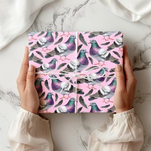 Pigeon Wrapping Paper Sheet – Funny Bird Gift Wrap with Feathers for Birthday, Anniversary, Wedding, Urban Lovers & Special Occasions