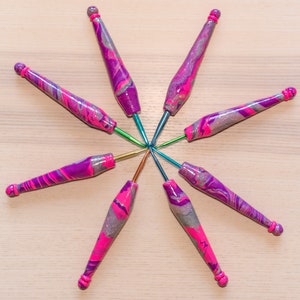 Hand molded polymer clay handle crochet hooks 'Hibiscus'