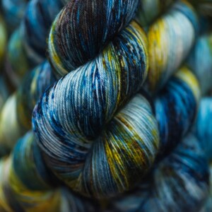 Hand dyed &#39;Silent Night&#39; Fingering/Sock Yarn