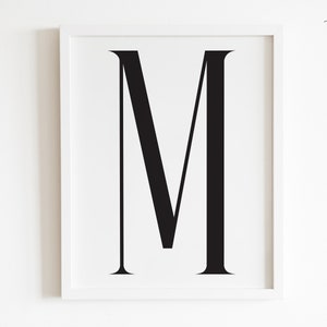Arte imprimible con la letra M, póster tipográfico, arte de pared con la letra M en blanco y negro, impresión inicial M, arte de pared imprimible con la inicial M *DESCARGA INSTANTÁNEA*