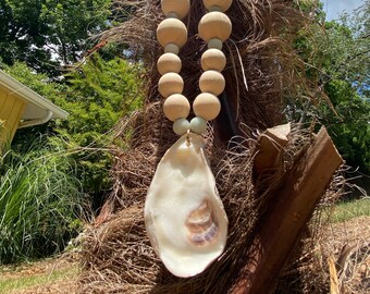 Collar de concha de ostras