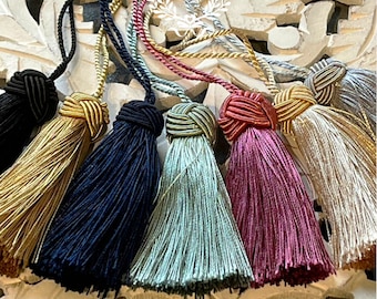 Decorative key tassels, key tassels, vintage style tassels, antique style tassels, furniture tassels, blue, aqua, gold, cream, silver