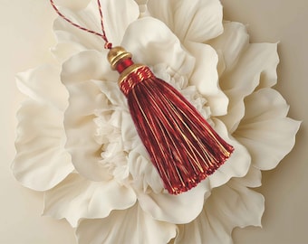 Decorative key tassels, key tassels, vintage style tassels, antique style tassels, furniture tassels, red tassels, red and gold tassels