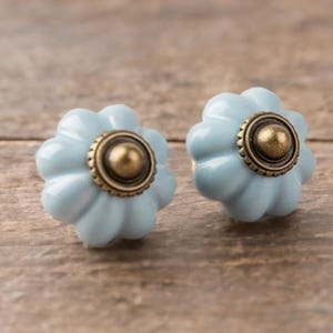Baby blue brass Victorian Pumpkin Cabinet Knobs – Vintage Style Drawer Pulls, Antique Brass Cupboard Handles, Shabby Chic Furniture Hardware