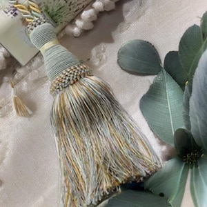 Curtain tie backs, blue and gold curtain tassels,tassels tie backs,vintage style curtain tie tassels,antique style tassels,curtain ropes