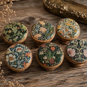 William Morris skåpknoppar, Strawberry Thief/Green Collection William Morris trälådknoppar, skåphandtag, Green Collection set om 6